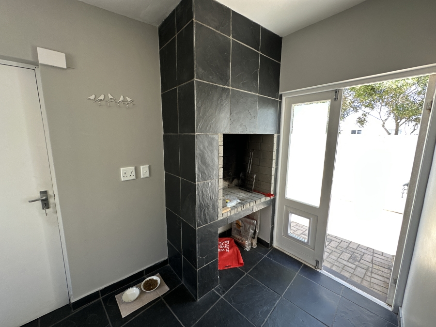 2 Bedroom Property for Sale in Laguna Western Cape